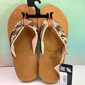 Camo/Brown Leather/synthetic Sandals Scout by HariMari. Men’s 8 US/EU 40-41 NWT